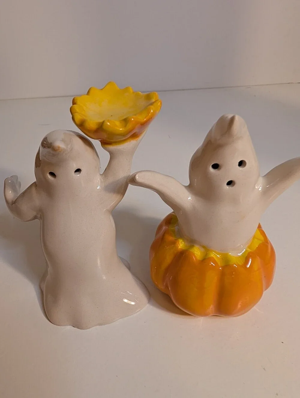Happy Halloween White Ghost Salt and Pepper Shakers - Party Decor